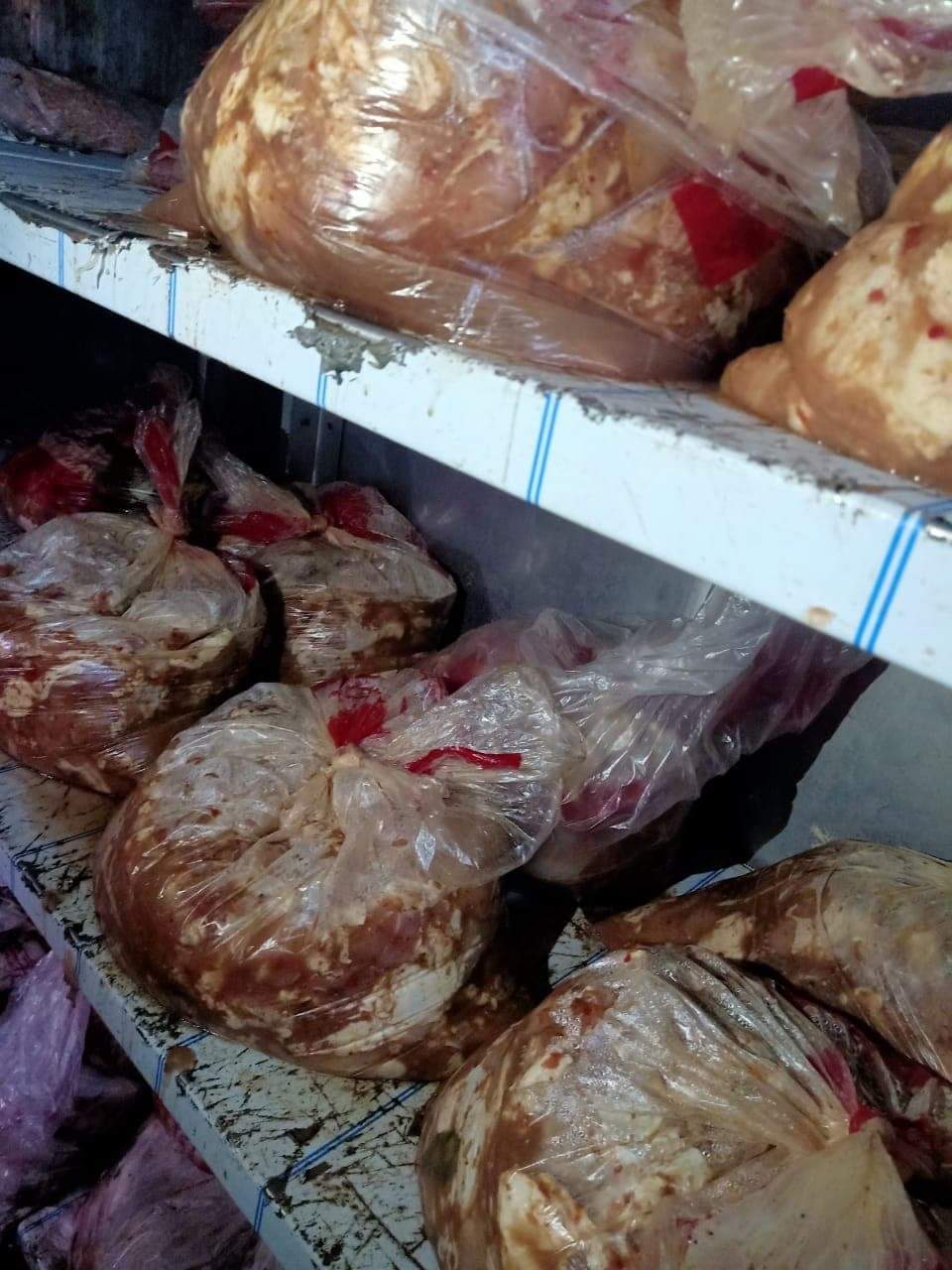 ضبط 22 طنًا لحوم ودواجن غير صالحة للاستهلاك الآدمي