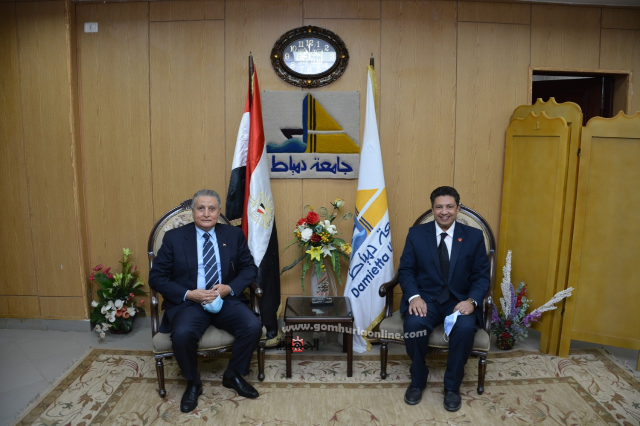 متحف تاريخي بحرم جامعة دمياط يضم مقتنيات أعلام محافظة دمياط على كافة المستويات 