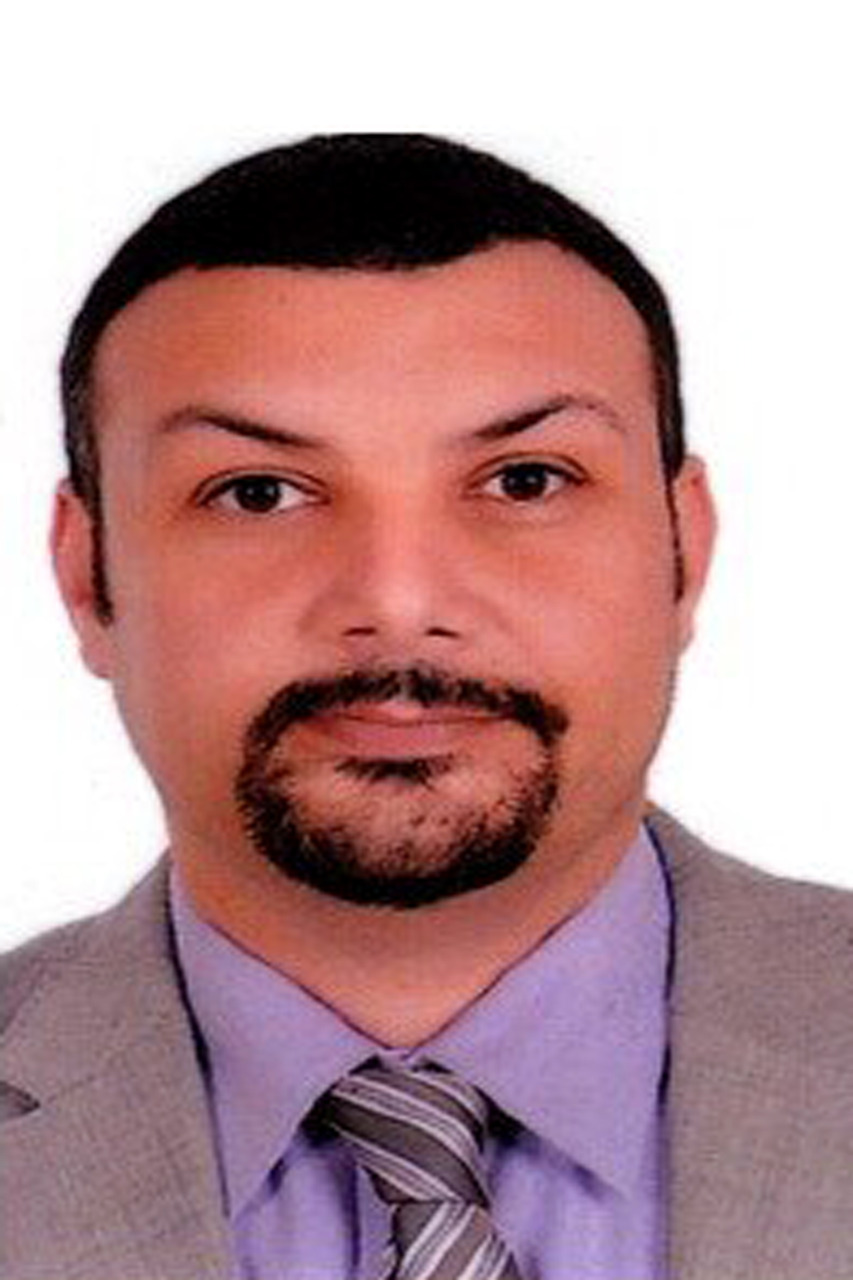 الرئيس السيسي يصدق على حركة ترقيات التمثيل التجاري