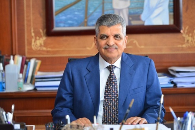 الفريق اسامة ربيع رئيس هيئة قناة السويس