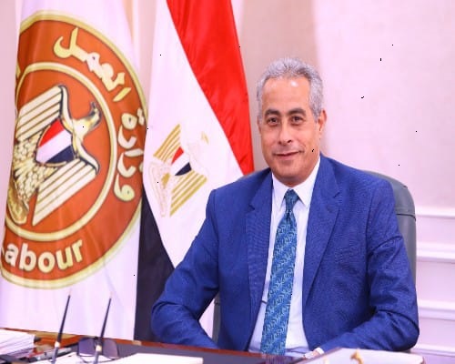 ننشر ابرز جهود وزارة العمل في 365 يومًا لعام 2023.. بالإنفوجراف