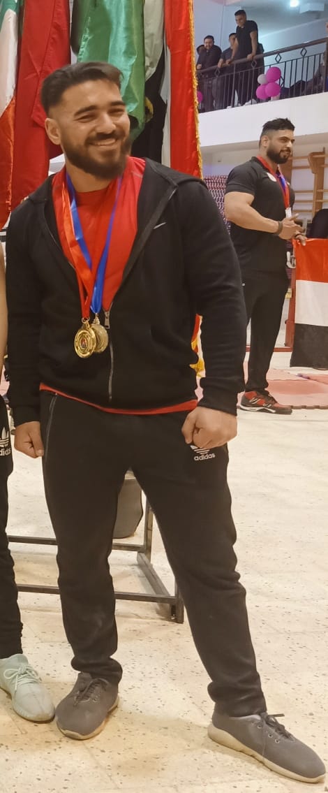 طالب من جامعة الاسكندرية يفوز بثلاث ميداليات ذهبية فى البطولة العربية 