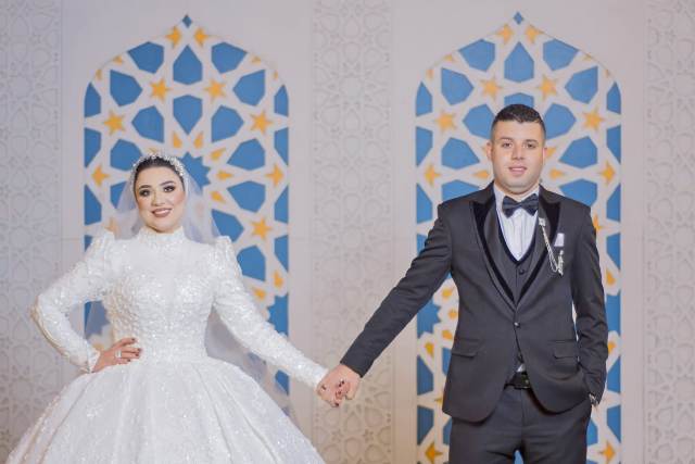 مبروك العروسين
