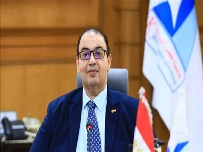 رئيس جامعة كفر الشيخ