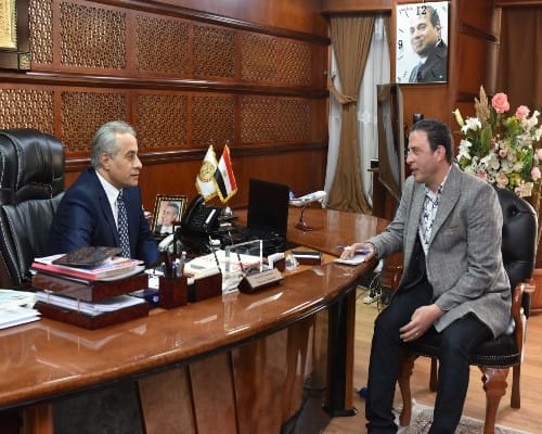 محرر الجمهورية اونلاين فى حواره مع وزير القوى العاملة