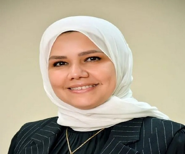 رشا عبد العال رئيس مصلحة الضرائب