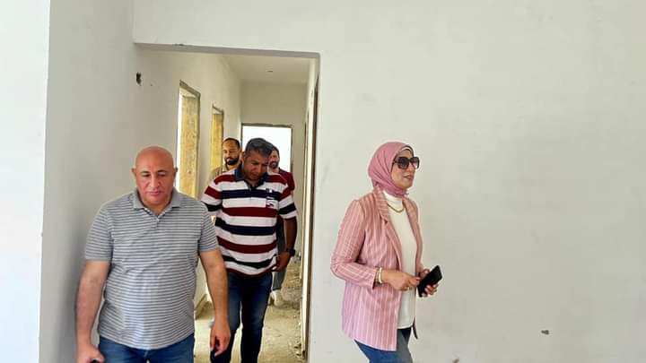 مخلوف تتابع سير العمل  بالسويس الجديدة