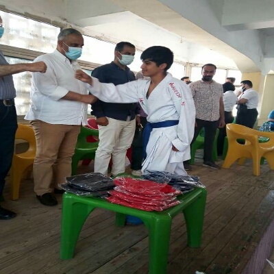 خلال تكريم ابطال الكاراتيه