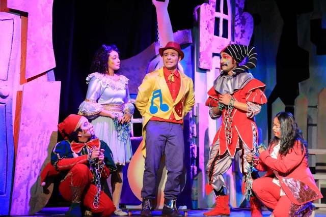 مسرحية مغامرات جيمو