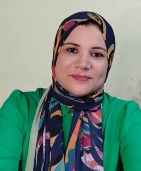 دكتورة تغريد كيلاني المستشار النفسي والتربوي وخبيرة العلاقات الزوجية بمحكمة الاسرة