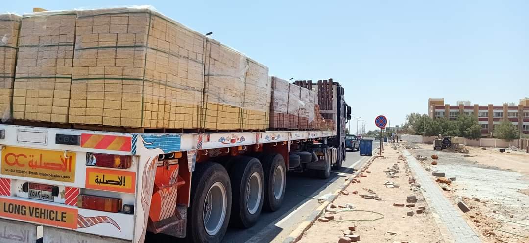 حامد يتابع تنفيذ المشروعات بقطاعات مدينة راس غارب