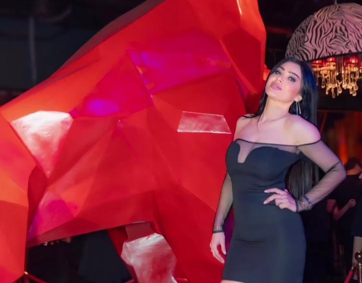 منى ممدوح