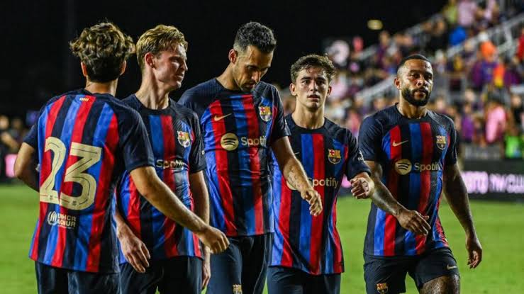 برشلونة