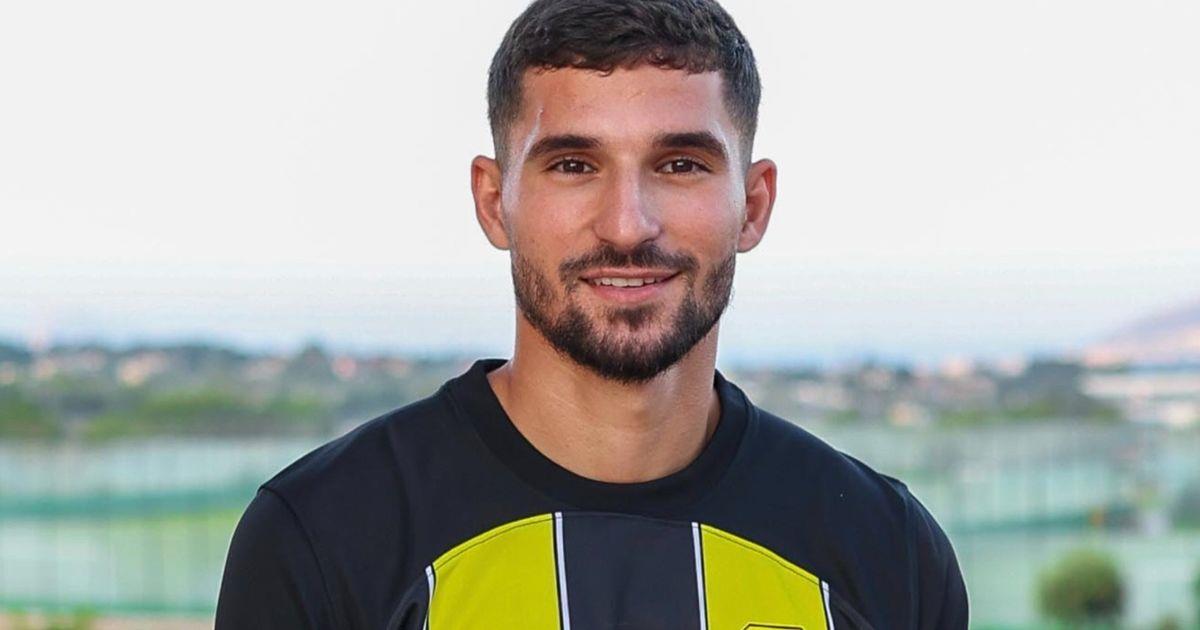 حسام عوار