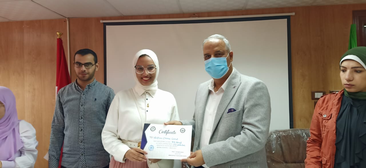  وكيل الشباب والرياضة بالقليوبية يُكرم متطوعى yly  الموسم الثانى 