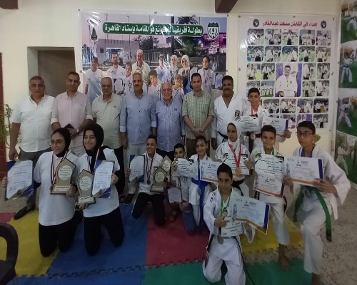 وكيل الرياضة بالقليوبية يكرم أبطال الكاراتيه والكونغ فو بنادي طوخ