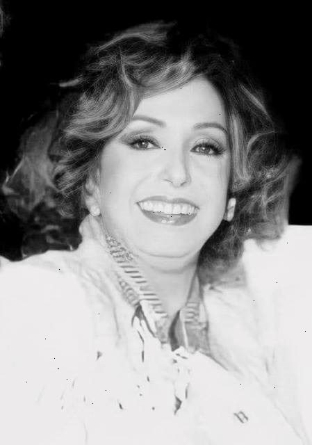 الفنانة كوثر العسال