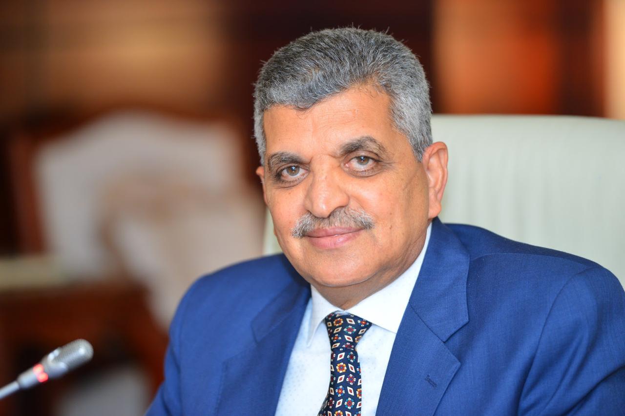 رئيس الهيئة، الفريق أسامة