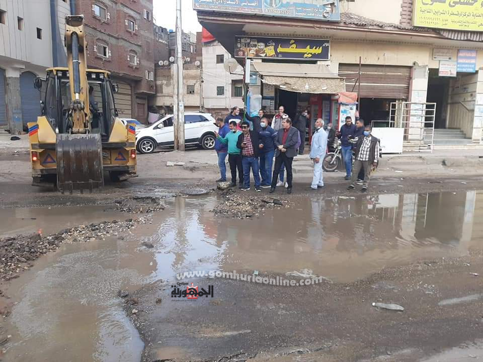 غلق مدخل كفرالشيخ من ناحية طنطا بسبب إنهيار خط الطرد