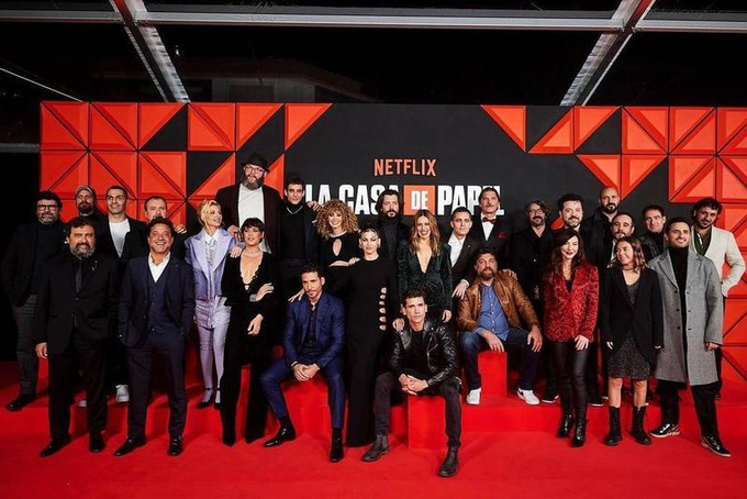 زيارة نجمة مسلسل la casa de papel لمصر لحضور منتدى شباب العالم بشرم الشيخ