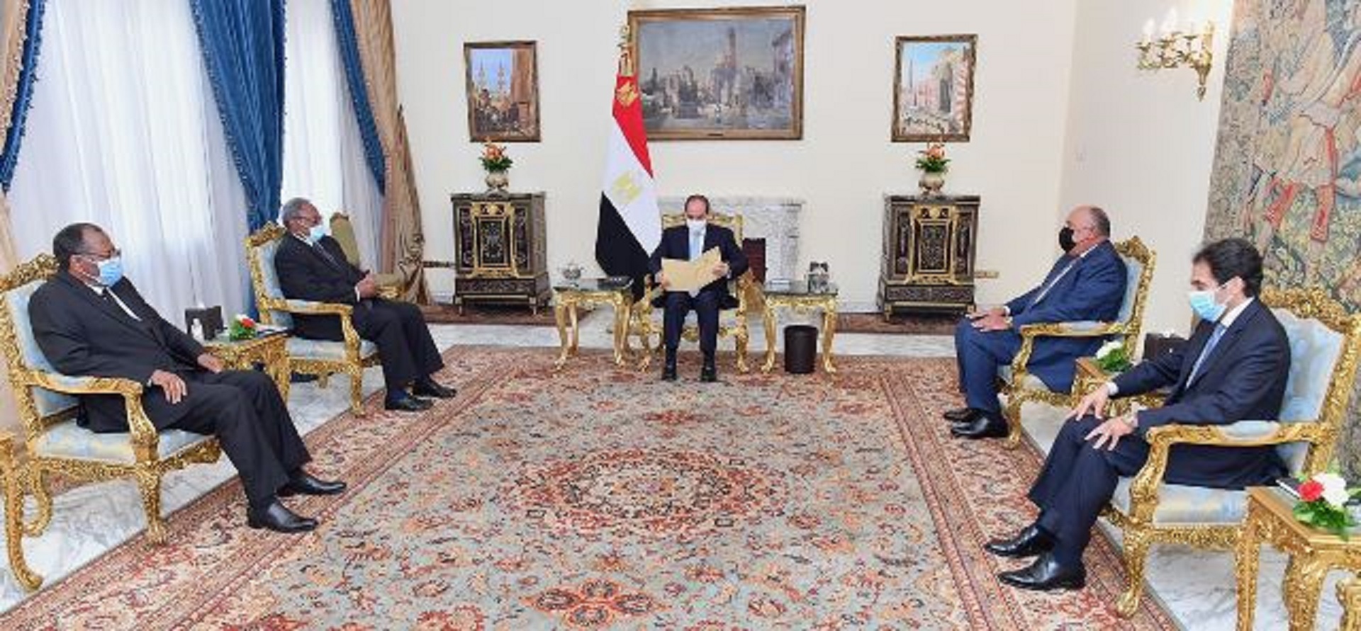 الرئيس السيسي يتلقي رسالة خطية من نظيره الكونغولي تشيسيكيدي الرئيس الحالى للاتحاد الأفريقي