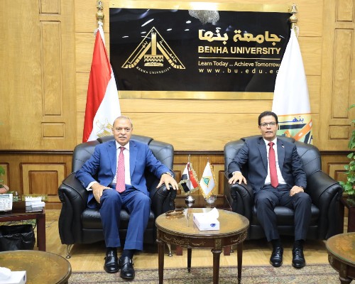 محافظ القليوبية يهنئ 