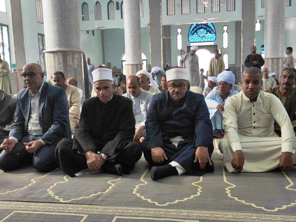  إفتتاح 3 مساجد جديدة بأسوان..صور