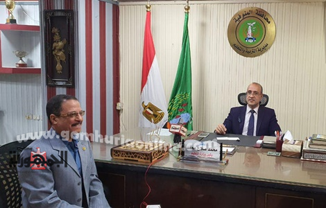 الدكتور محمد صلاح مع محرر الجمهورية أون لاين