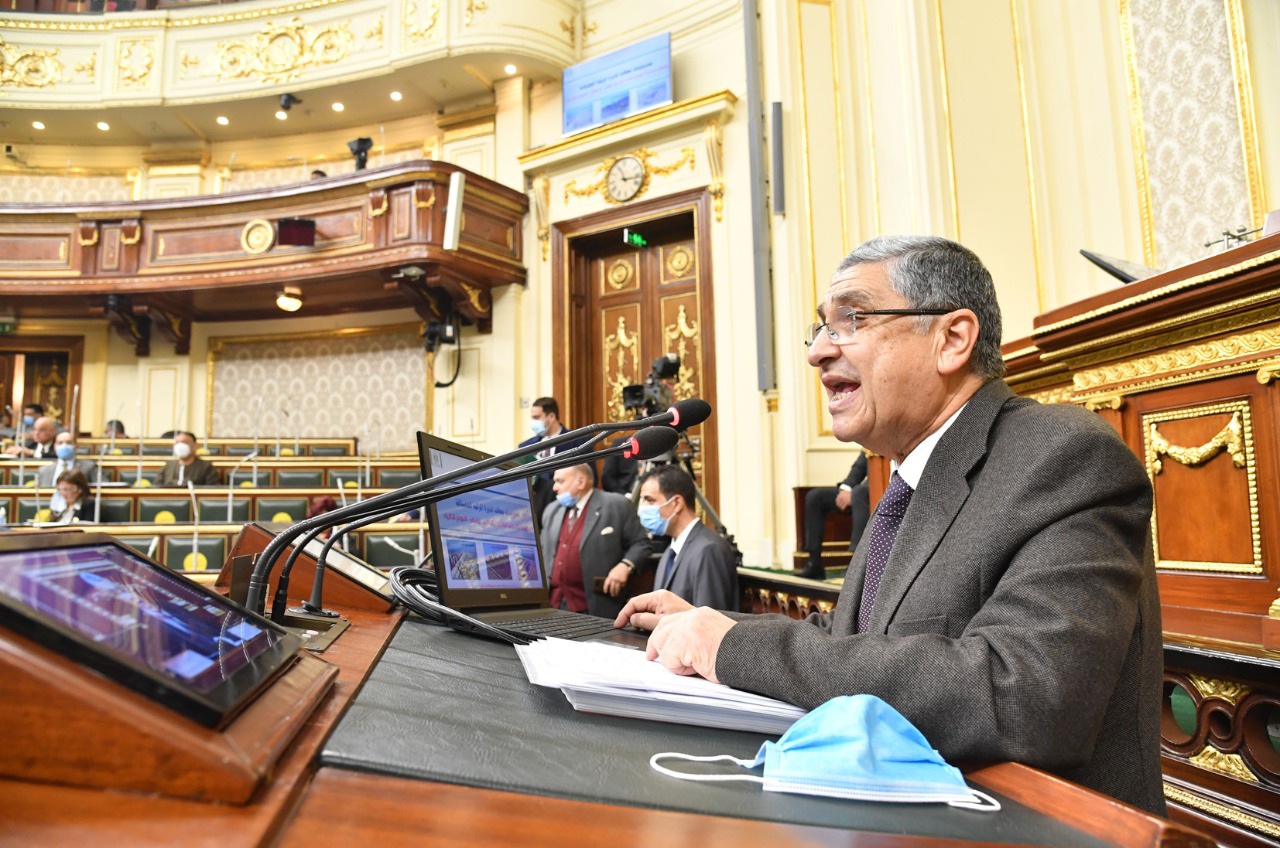 وزير الكهرياء أمام البرلمان: استقبلنا 10 ملايين شكوي عبر الخط الساخن