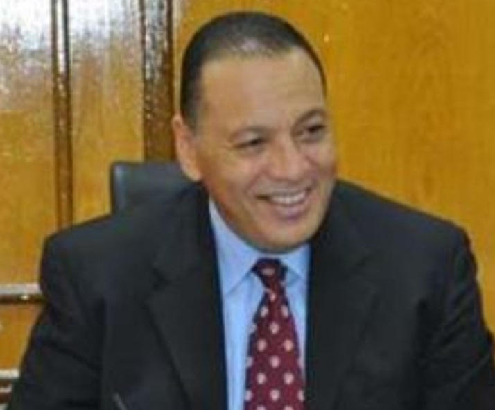 الدكتور ممدوح غراب