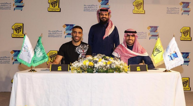 الدولي المغربي عبد الرزاق حمد الله