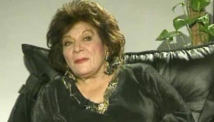عايدة عبد العزيز 