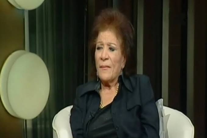 عايدة عبد العزيز 