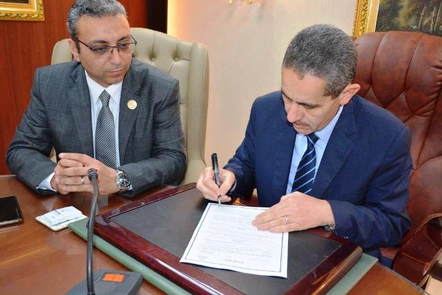 محافظ الغربية: توقيع بروتوكول لجمع وتدوير مخلفات القمامة بزفتى..بالصور