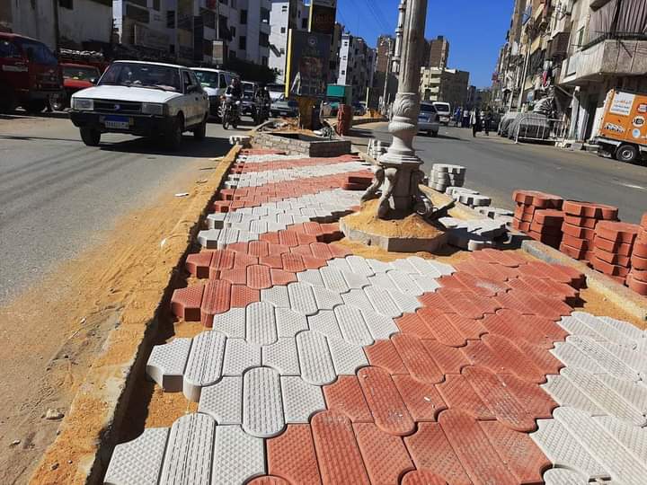 استمرار أعمال رفع كفاءة وتطوير شارع الجرجاوية الرئيسي بحي غرب سوهاج