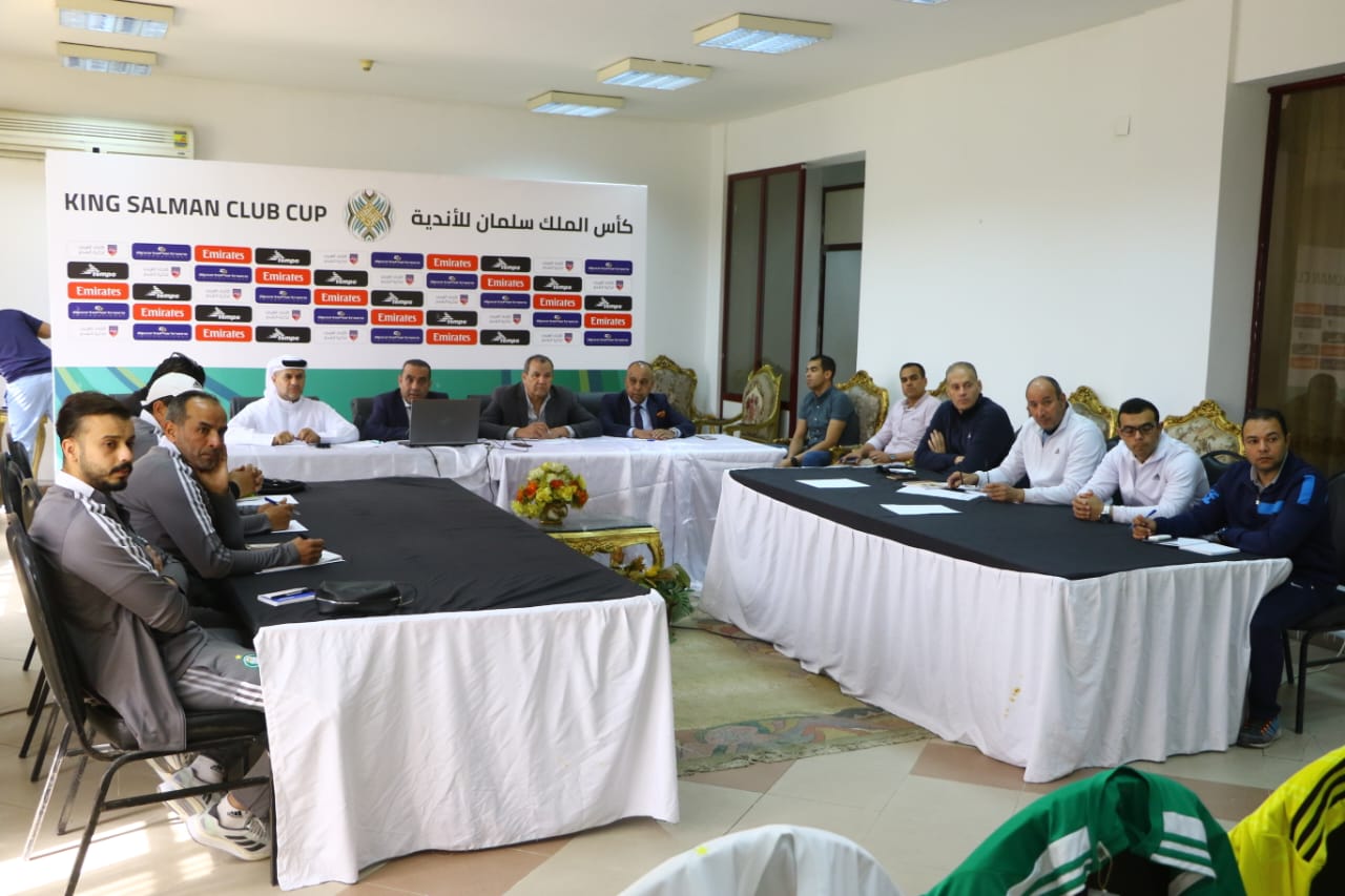 طلائع الجيش بالأحمر .. وأهلى طرابلس بالأبيض     