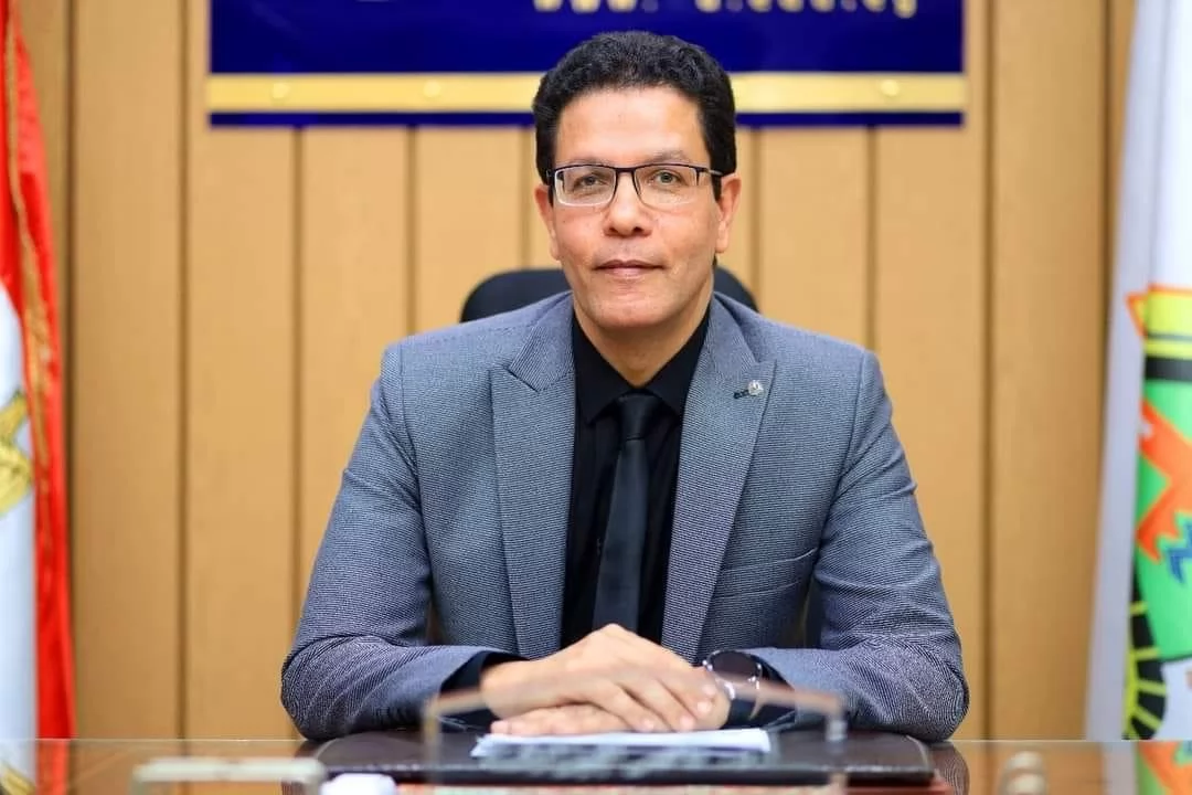 الدكتور ناصر الجيزاوي رئيس جامعة بنها