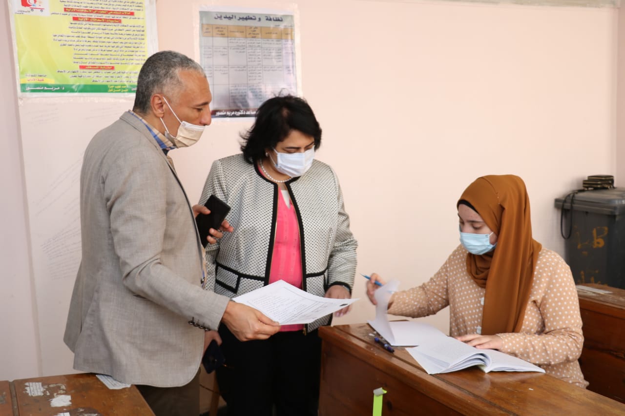 انتظام امتحانات الآداب والتجارة والاقتصاد المنزلى بجامعة المنوفية