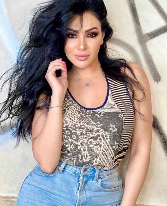 ميرهان حسين 