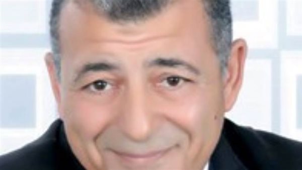 سوق العقارات بين 