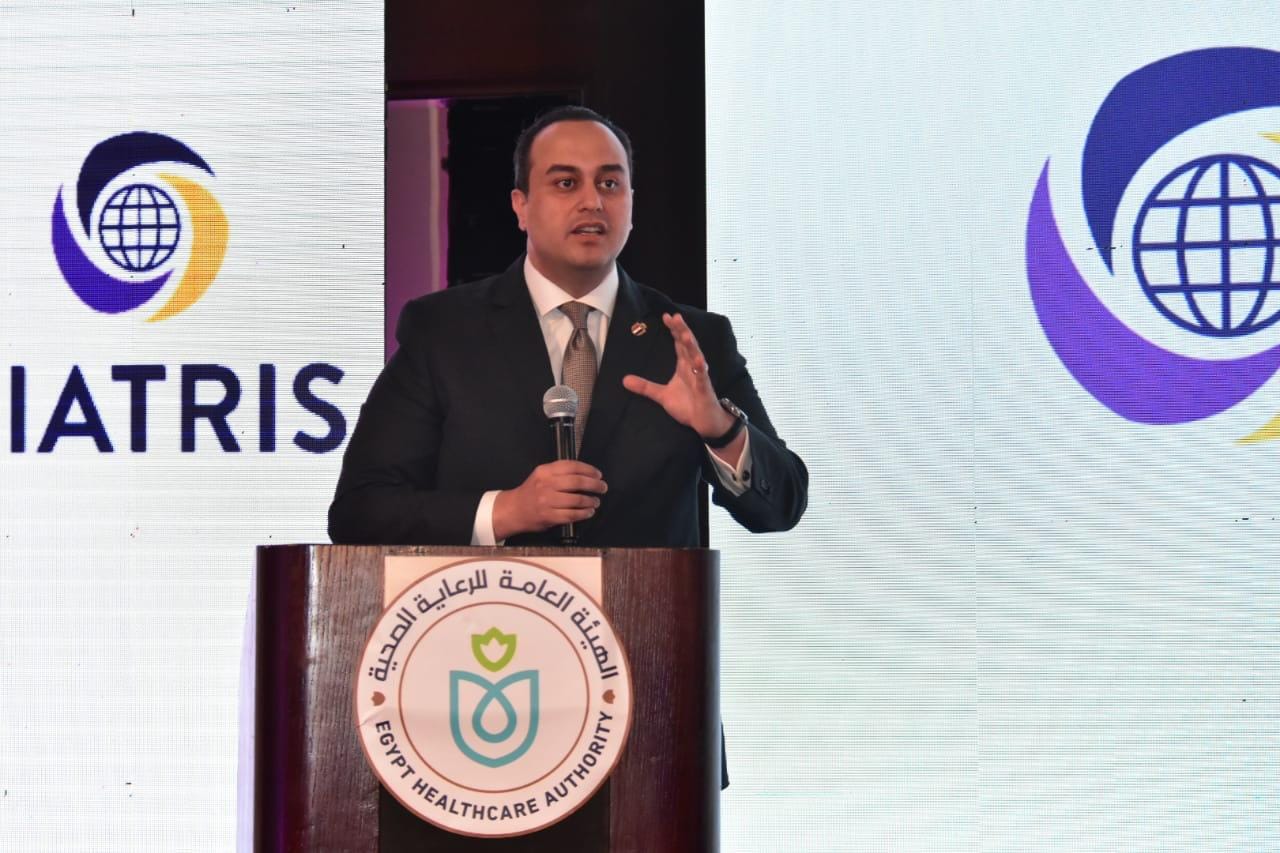 الدكتور أحمد السبكي رئيس هيئة الرعاية  الصحية