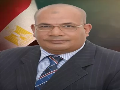 الدكتور عبدالعزيز بلال