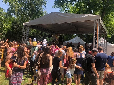 سفير مصر يلقي الكلمة الافتتاحية في مهرجان 