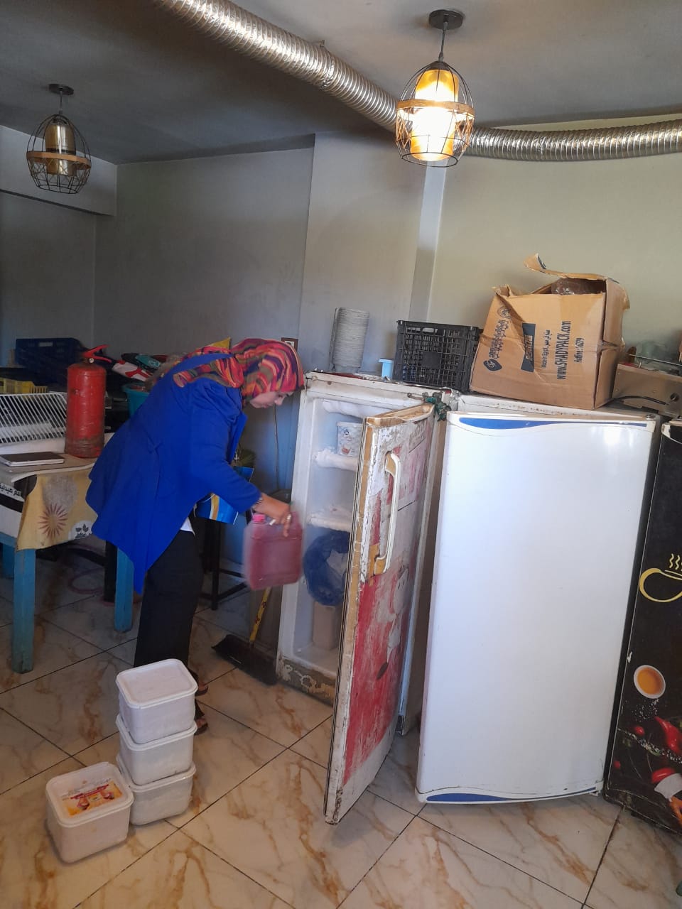 حملات مكبرة للتفتيش على مطاعم ومحلات مطروح