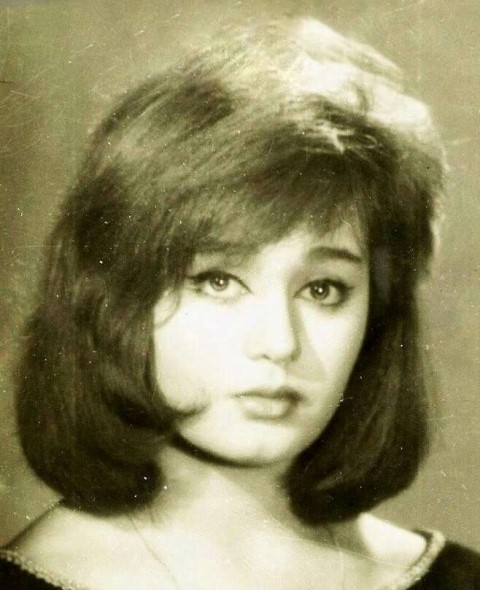  مديحة كامل