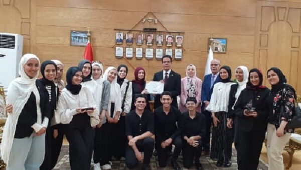 الدكتور ناصر الجيزاوي رئيس جامعة بنها