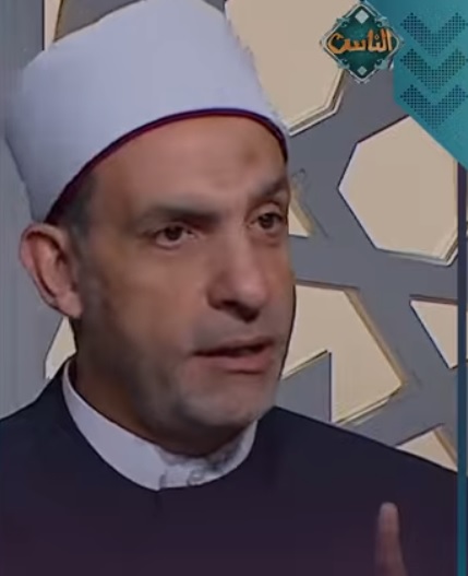 الدكتور علي فخر أمين الفتوى بدار الإفتاء المصرية