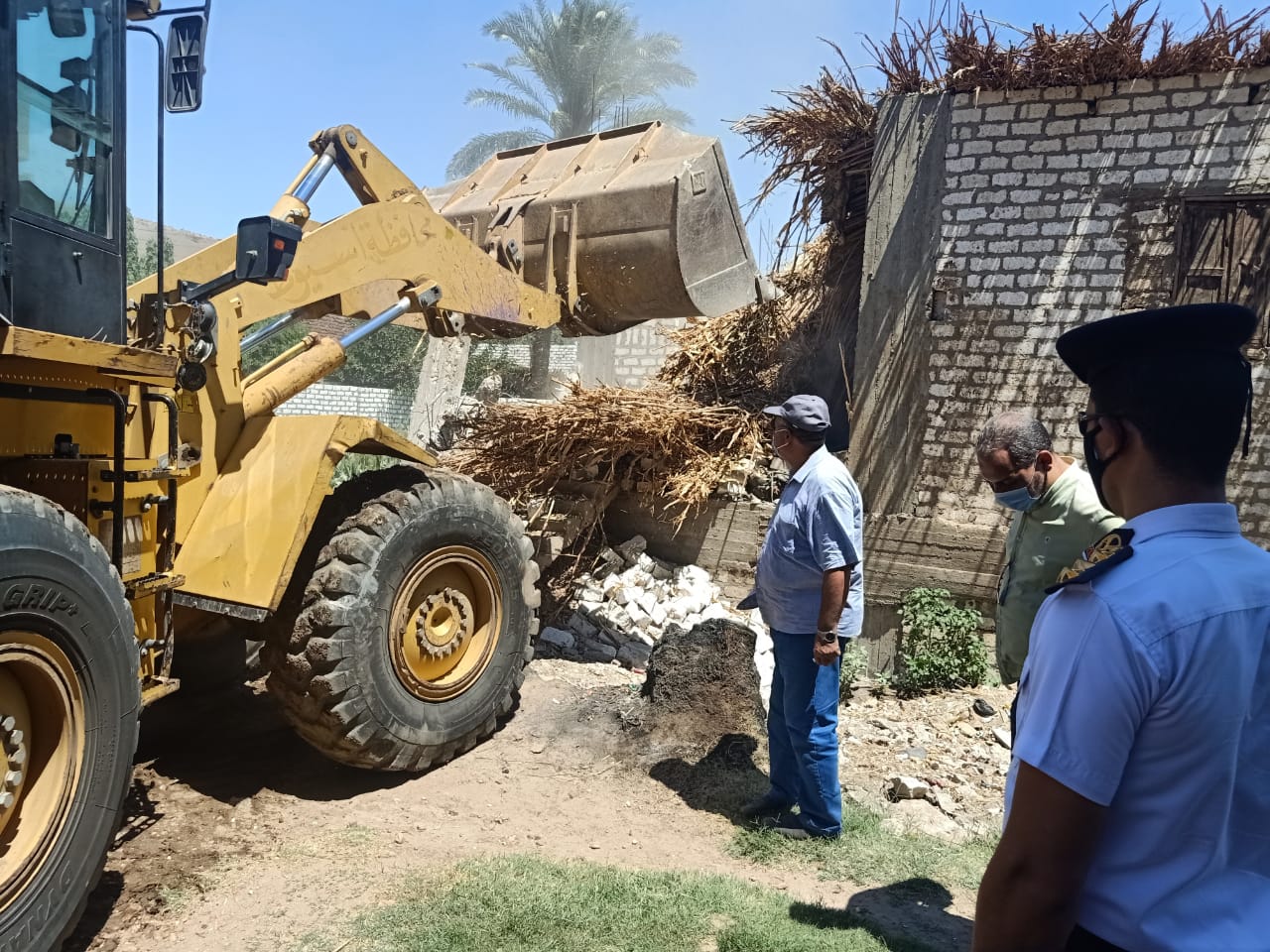 محافظ أسيوط: تنفيذ 1387 حالة ازالة بمركز منفلوط 
