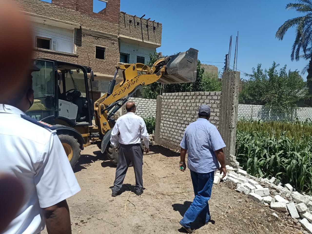 محافظ أسيوط: تنفيذ 1387 حالة ازالة بمركز منفلوط 