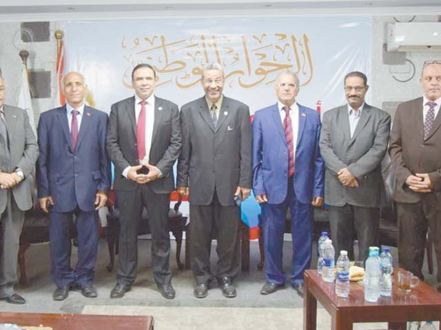 العودة للمصريين العاملين بالكويت.. مجرد شائعات 